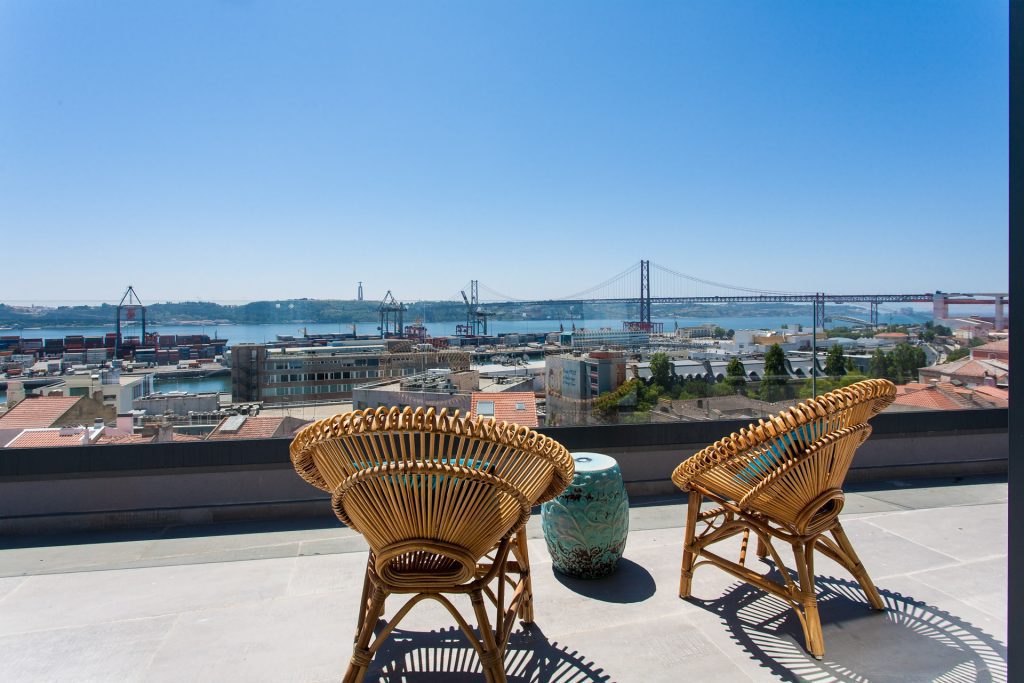 Olyssipo-Luxury-Penthouse-14